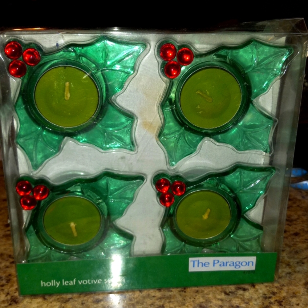 Holly Leaf Votive Set